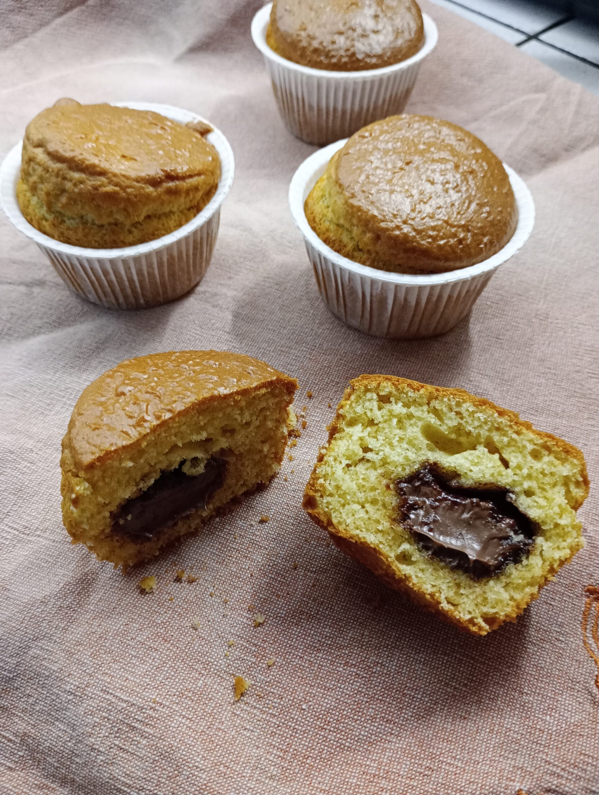 Superschnelle Muffins in der Heißluftfritteuse gebacken