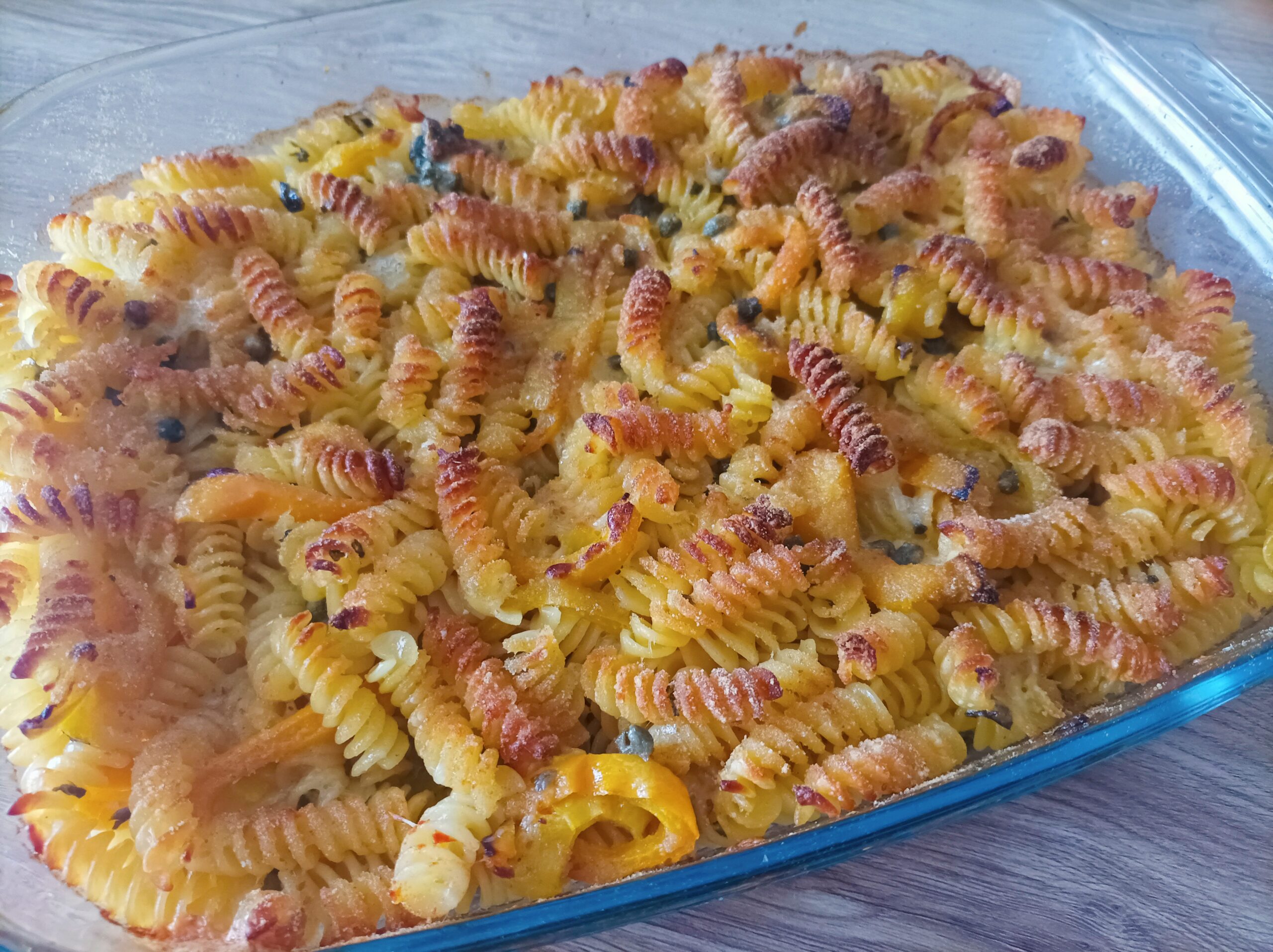 Gebackene Fusilli mit Paprika
