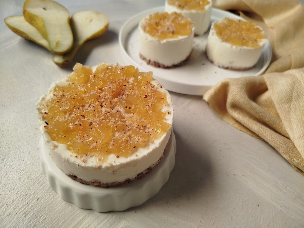 Ricotta- und Birnentörtchen