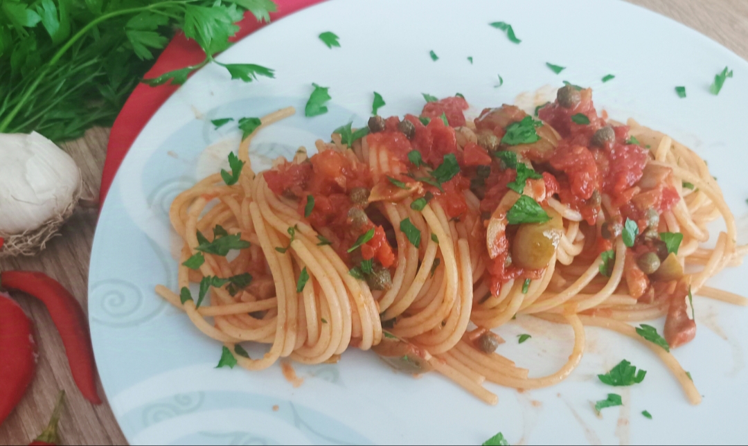 Spaghetti alla Puttanesca