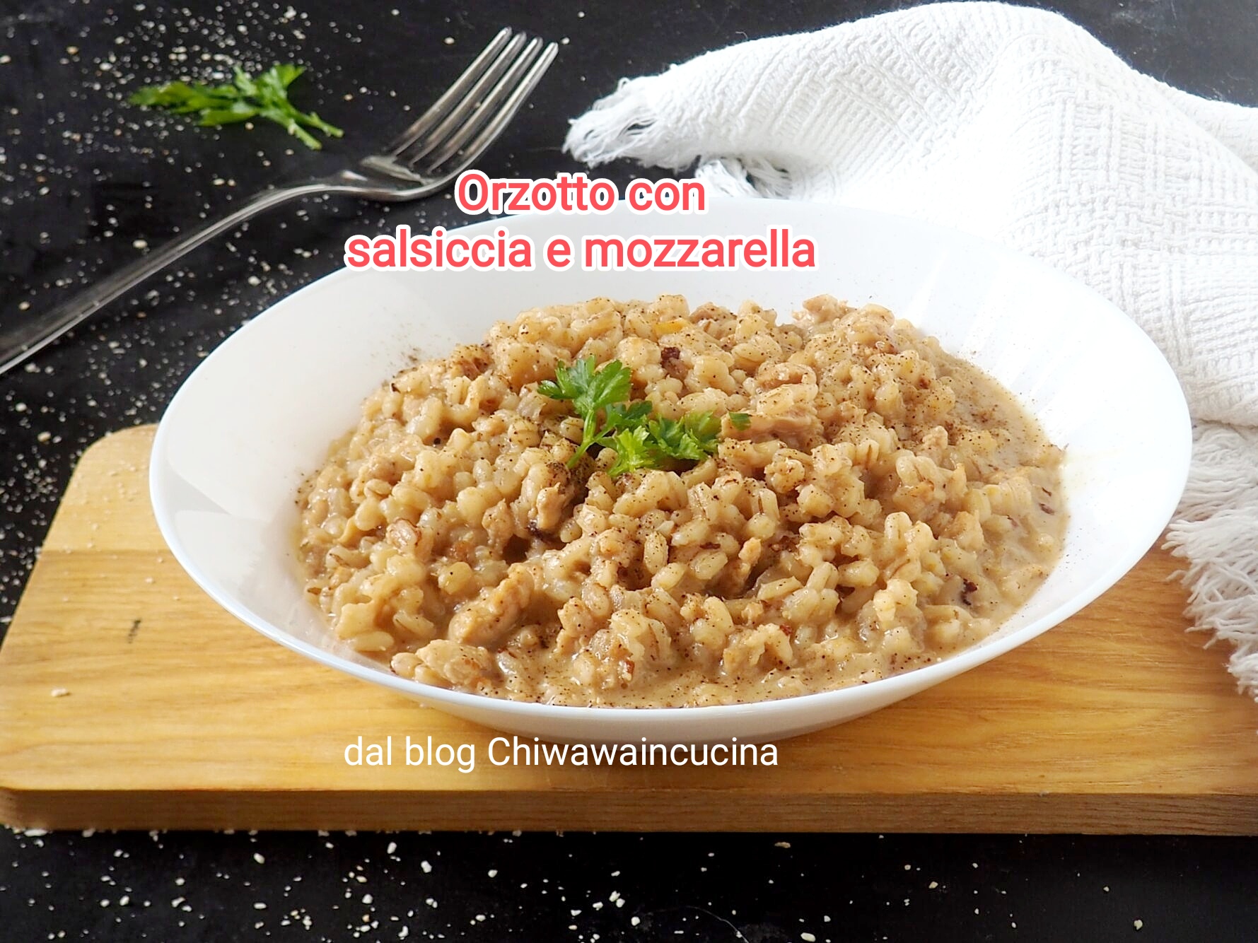 Gerstenrisotto mit Wurst und Mozzarella