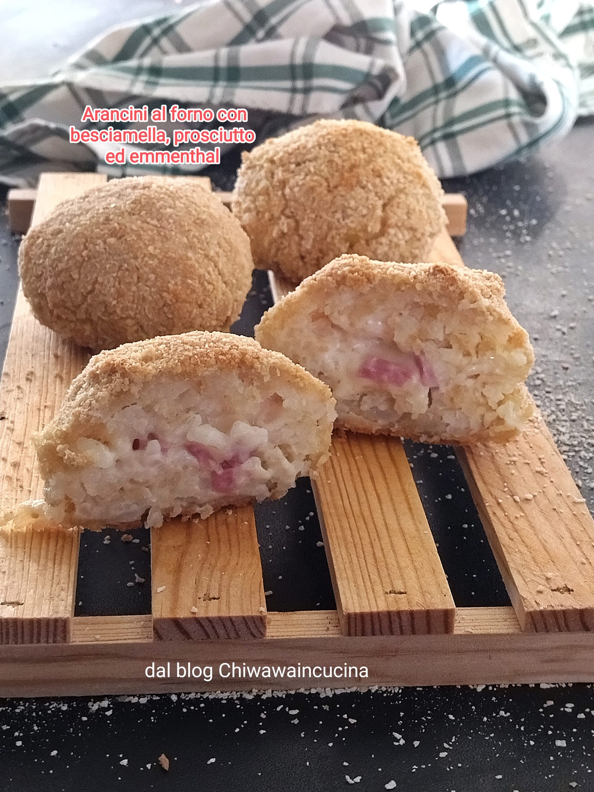 Gebackene Arancini mit Béchamel, Schinken und Emmentaler