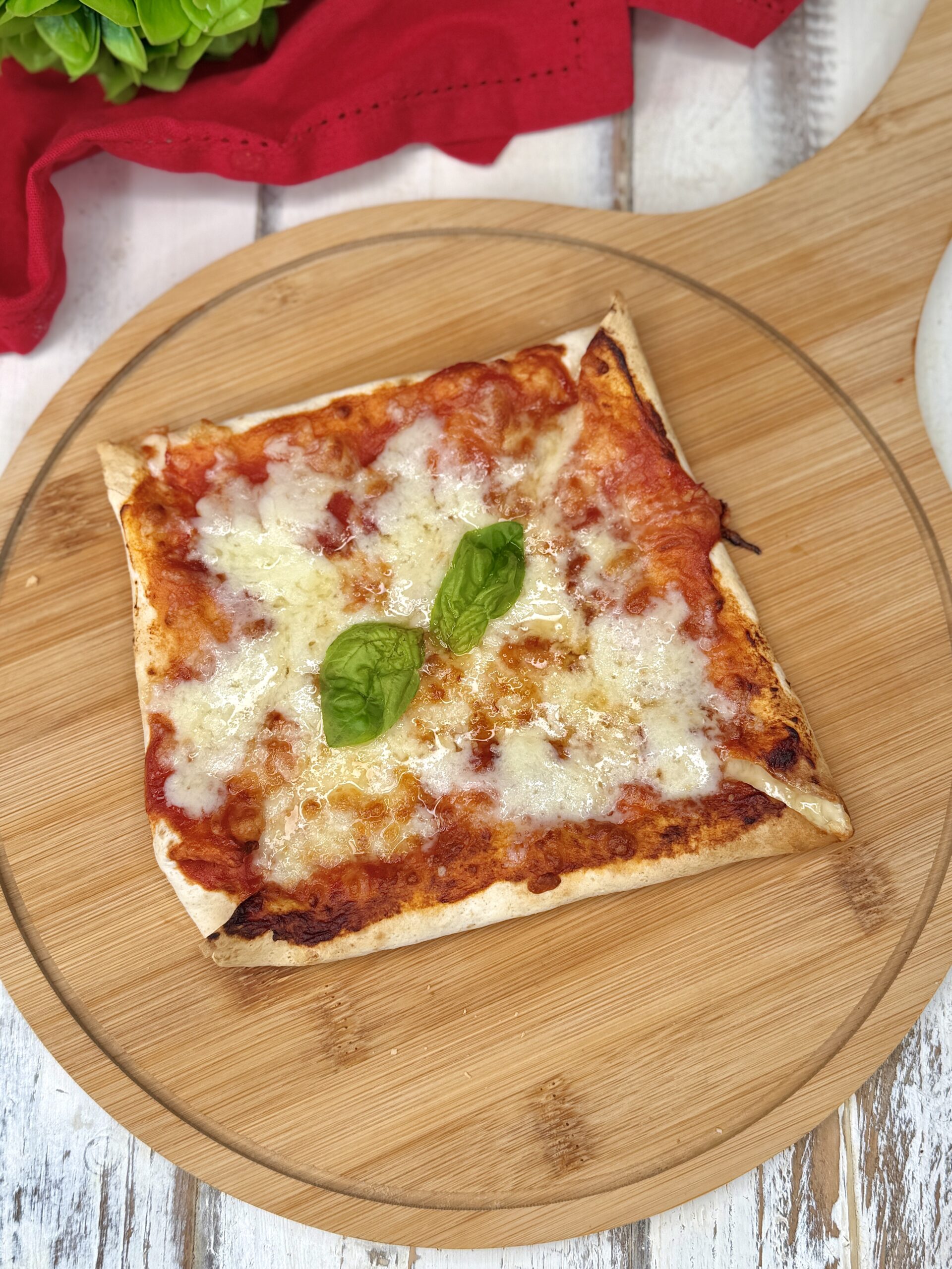 Gefüllte Piadipizza in der Heißluftfritteuse