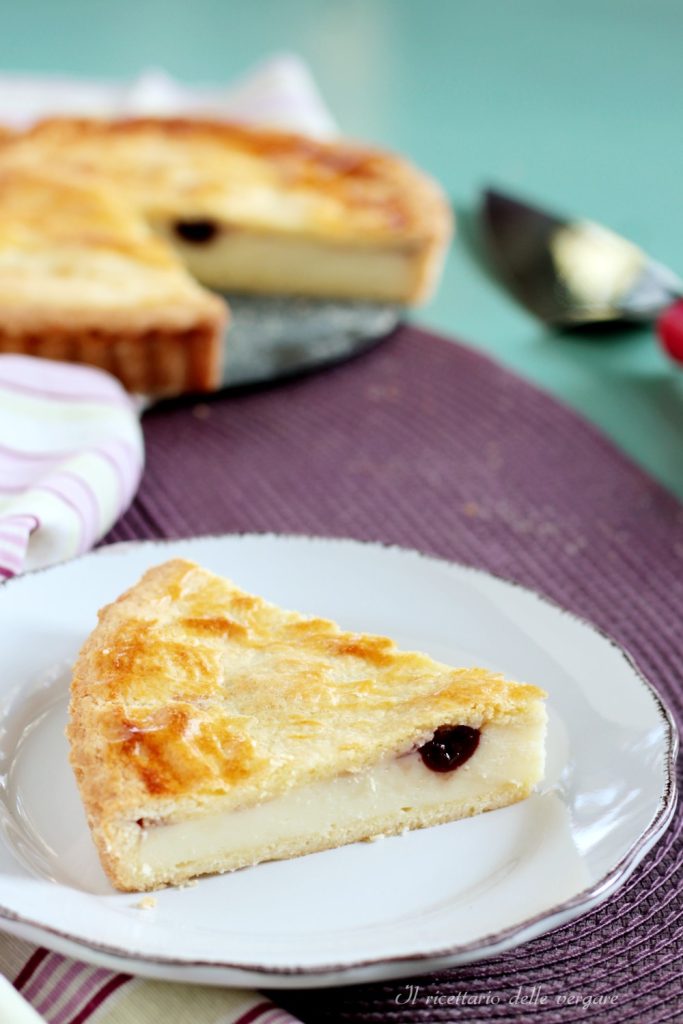 Torta Pasticciotto Creme und Sauerkirschen