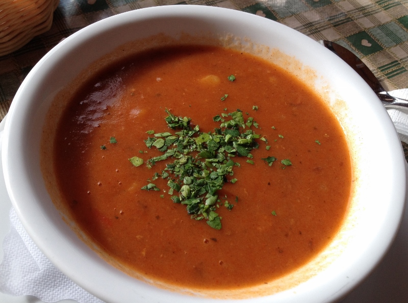 Gulaschsuppe aus den Trentiner Almen