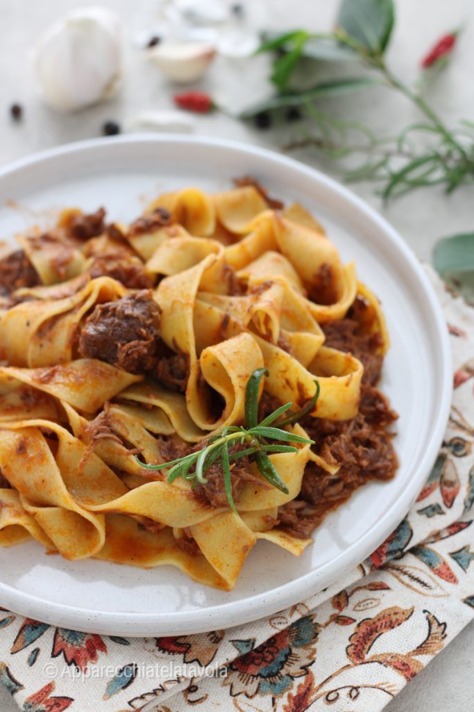 Wildschweinragout in Stücken