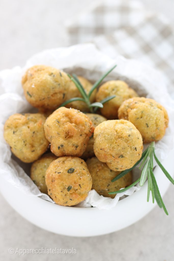 Polenta Bällchen aus übrig gebliebener Polenta