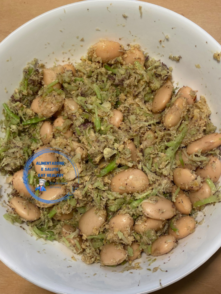 Blumenkohl-Reis-Salat mit Bohnen