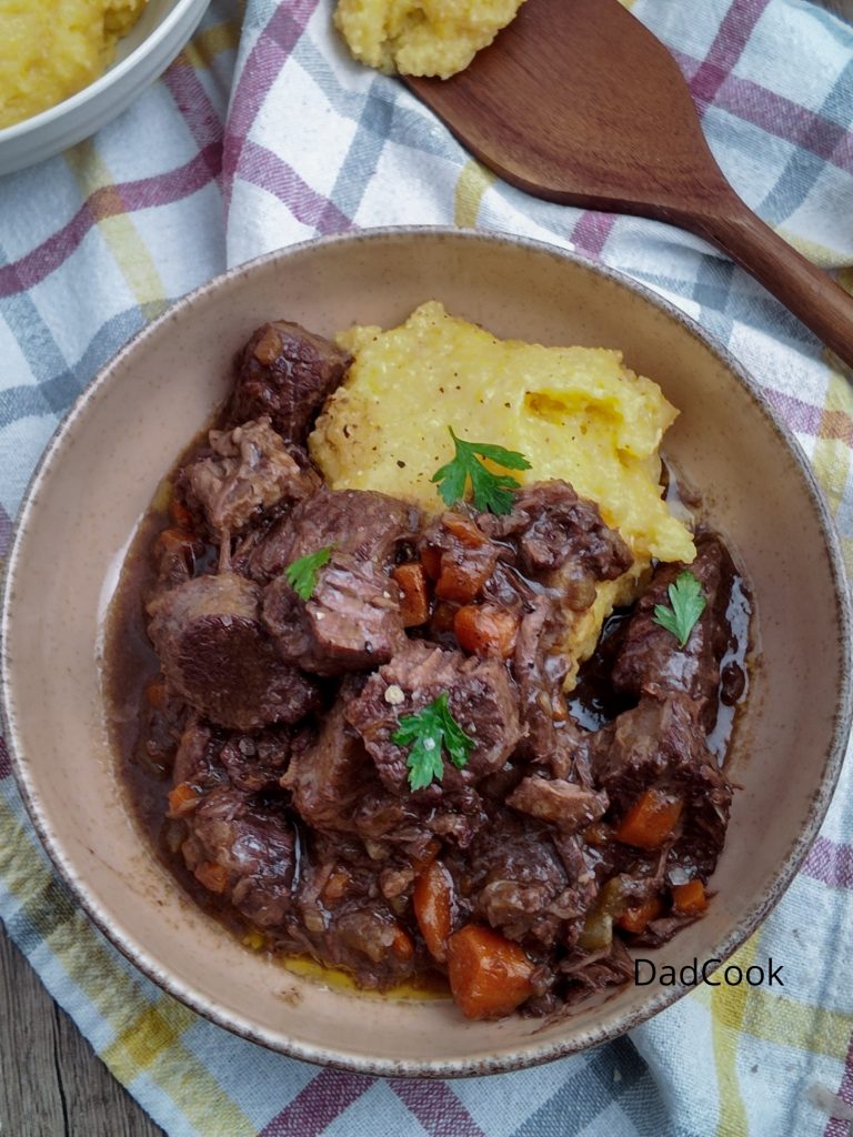 Superzartes Rindergulasch: Das Traditionelle Rezept