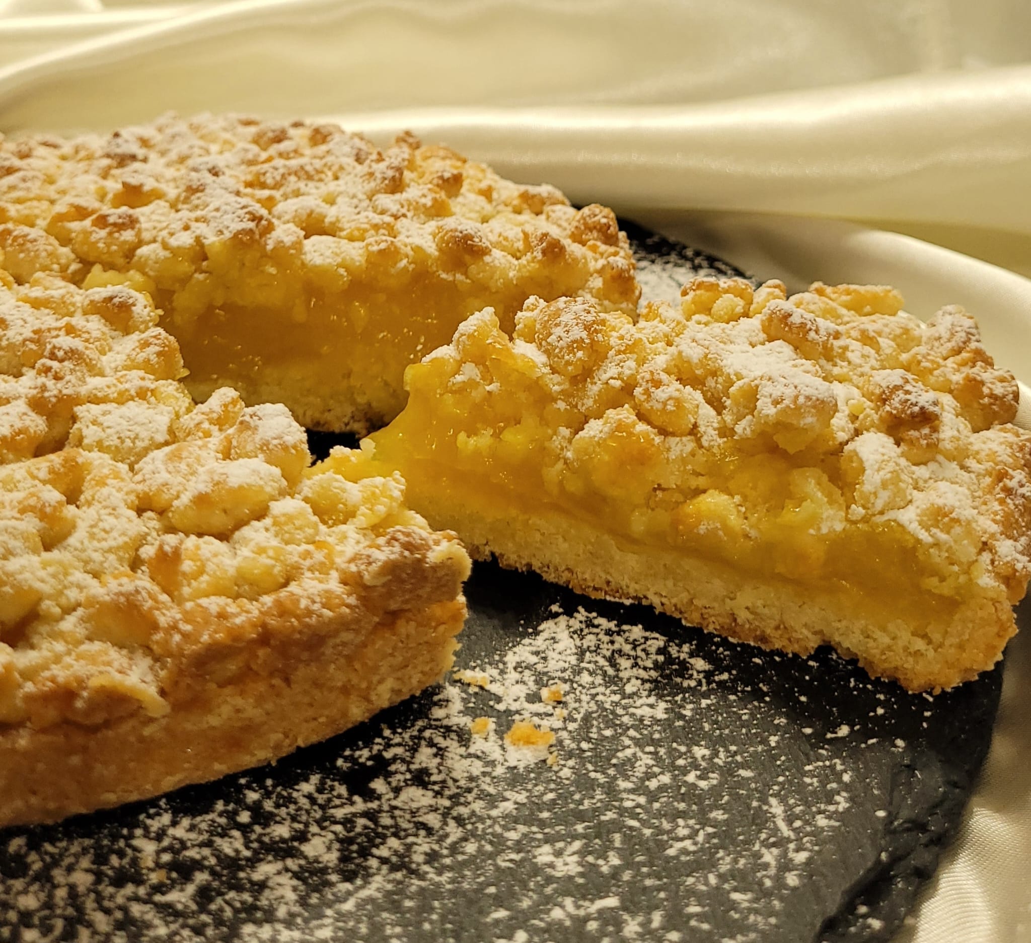 Streusel-Kuchen mit Orangencreme in der Heißluftfritteuse