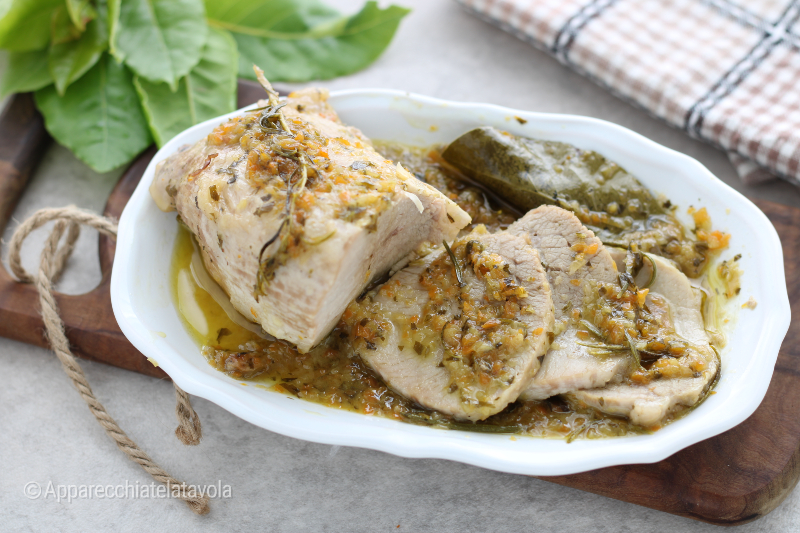 ZARTER KALBSBRATEN MIT SAUCE