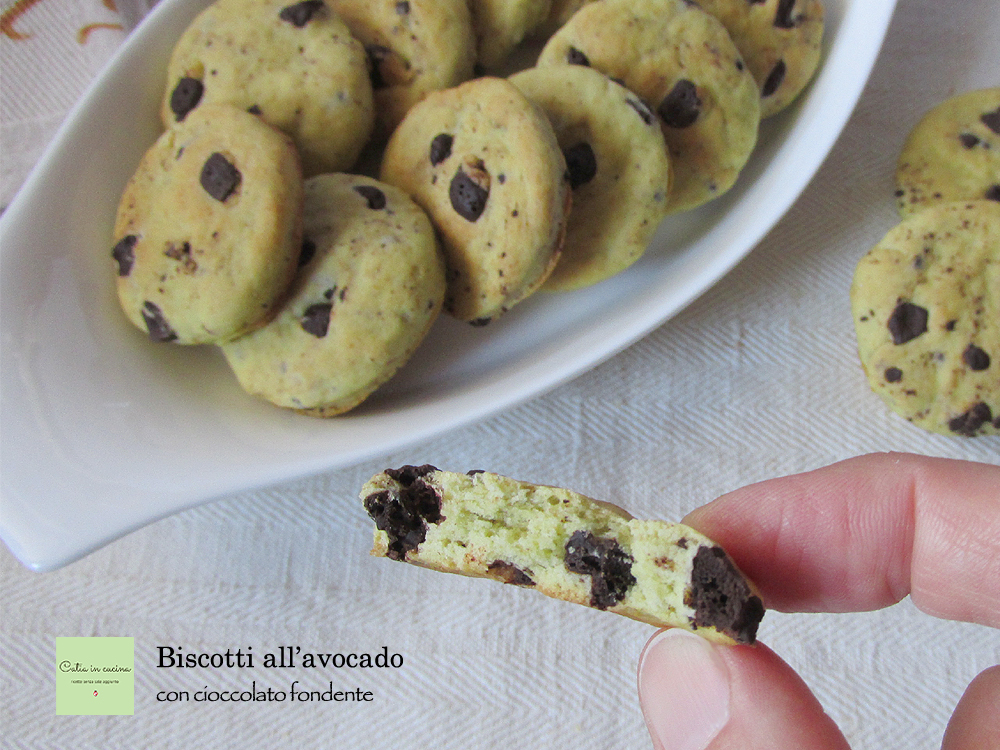 Avocado-Kekse mit Schokolade