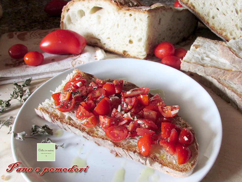 Brot und Tomaten (original aus Apulien!)