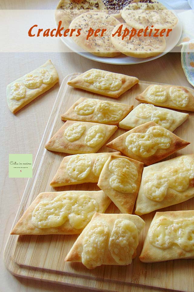 Cracker für Appetizer mit Käse
