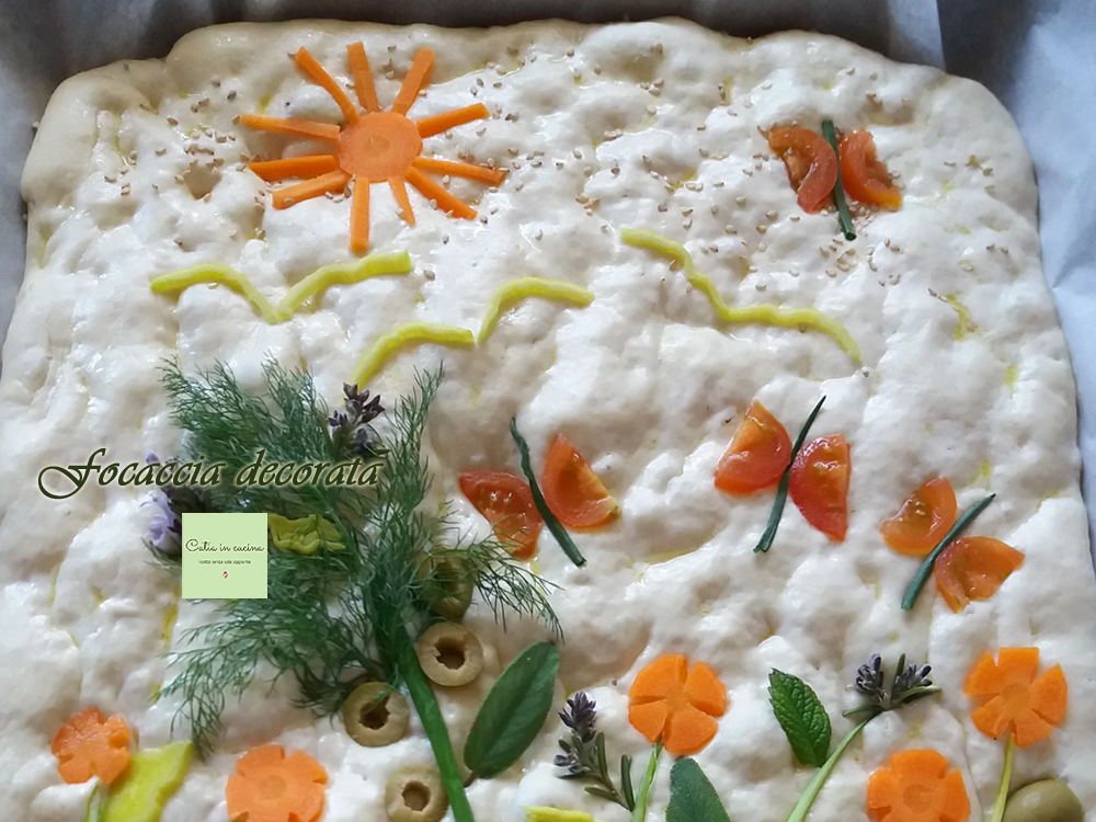 dekorierte Focaccia - Detail Sonne