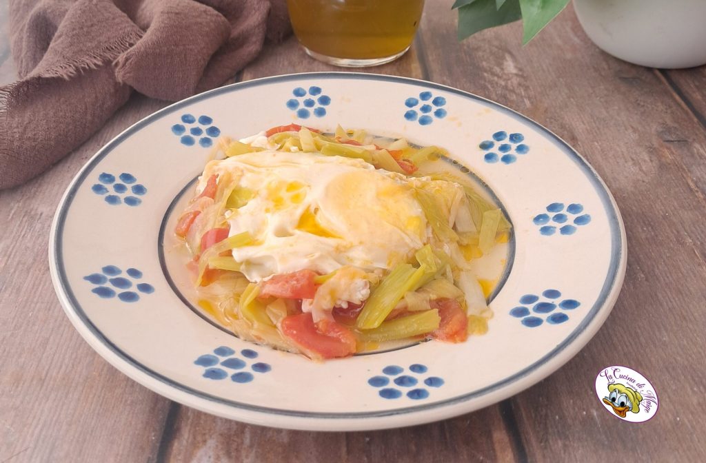 Eier mit Frühlingszwiebeln