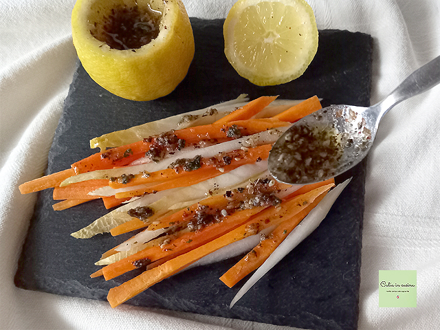 Endivien- und Karottensalat mit Zaatar-Vinaigrette