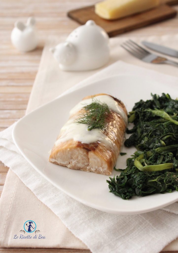 gebackener Fisch mit Fondue und Kräutern