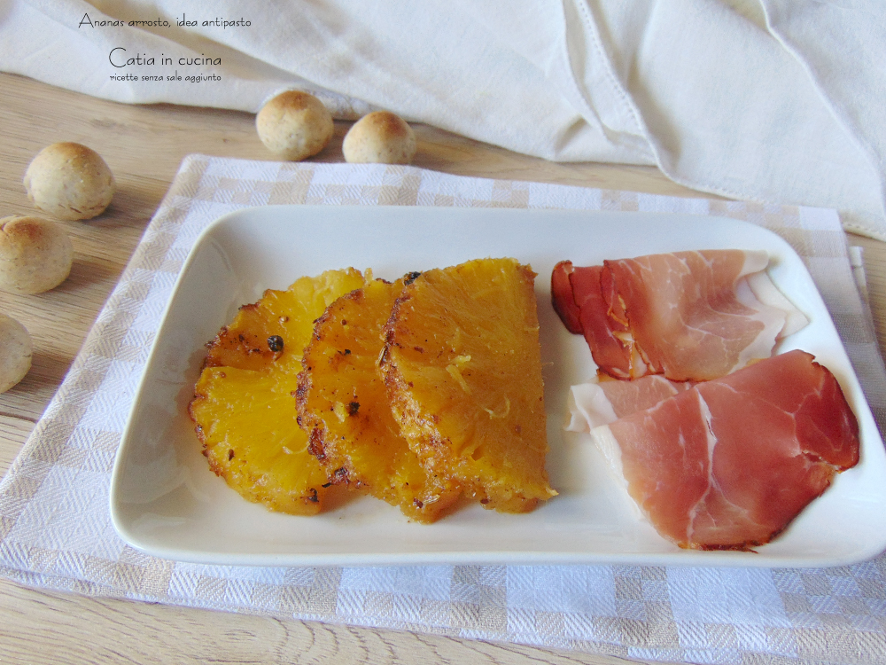 gebratene Ananas und Speck