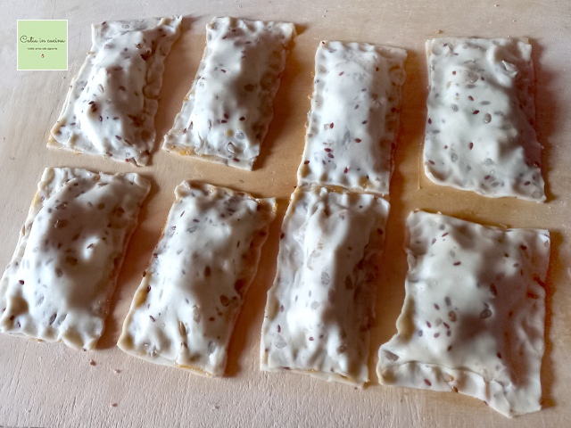 gefüllte Taschen zum Backen