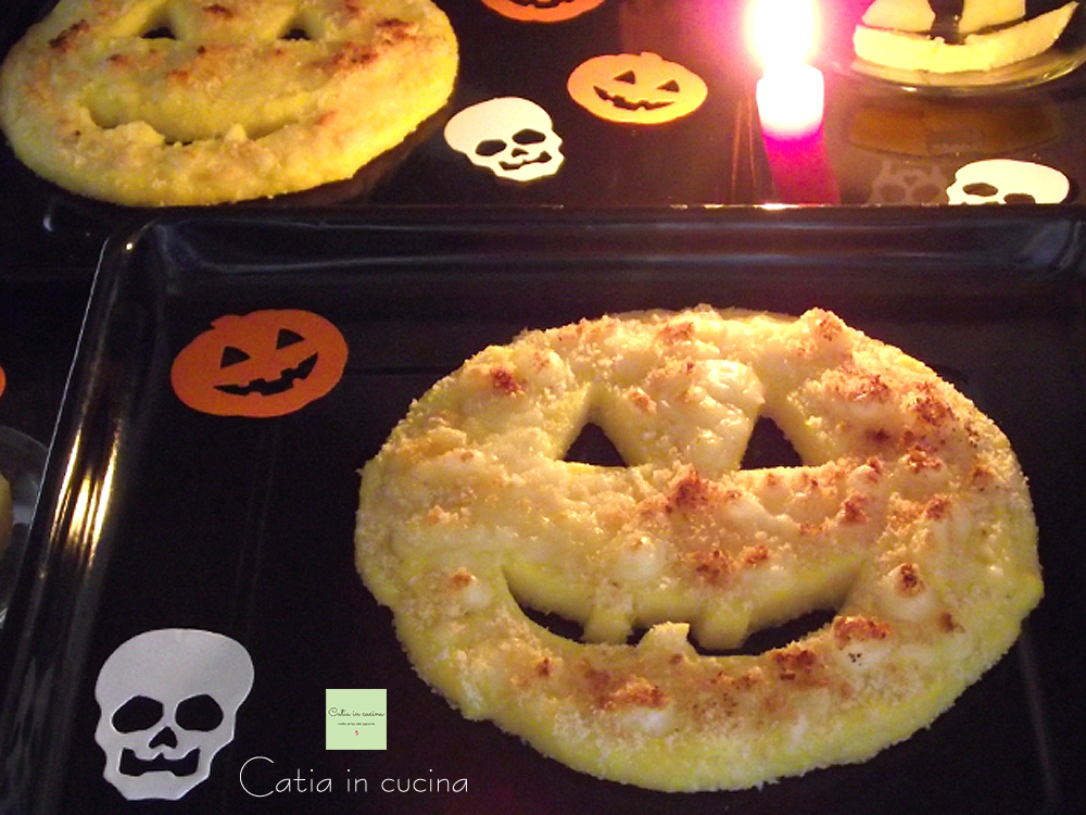 Gratinierte Polenta Halloween