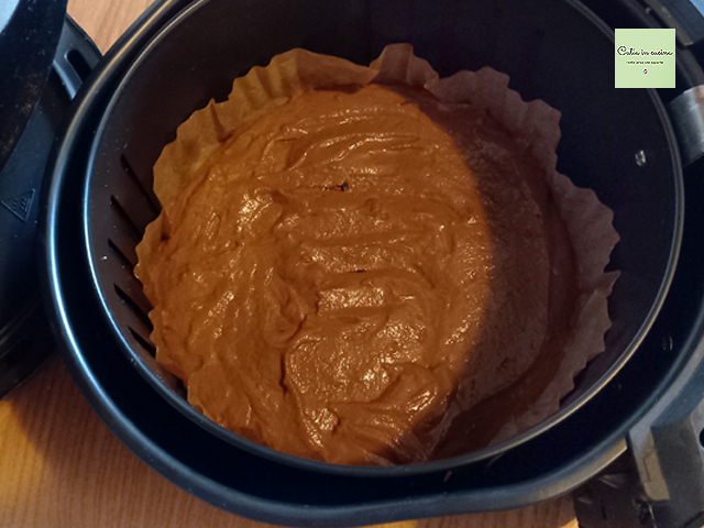 Kleiner Kaffee-Kakao-Kuchen zum Backen