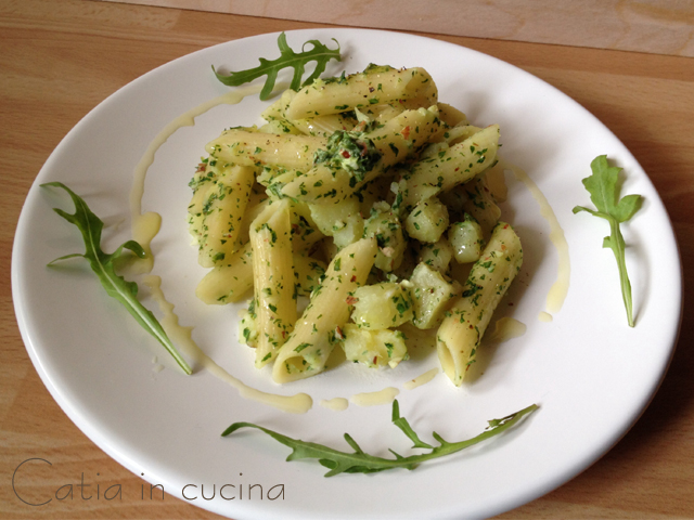 pasta mit Kartoffeln und Rucola