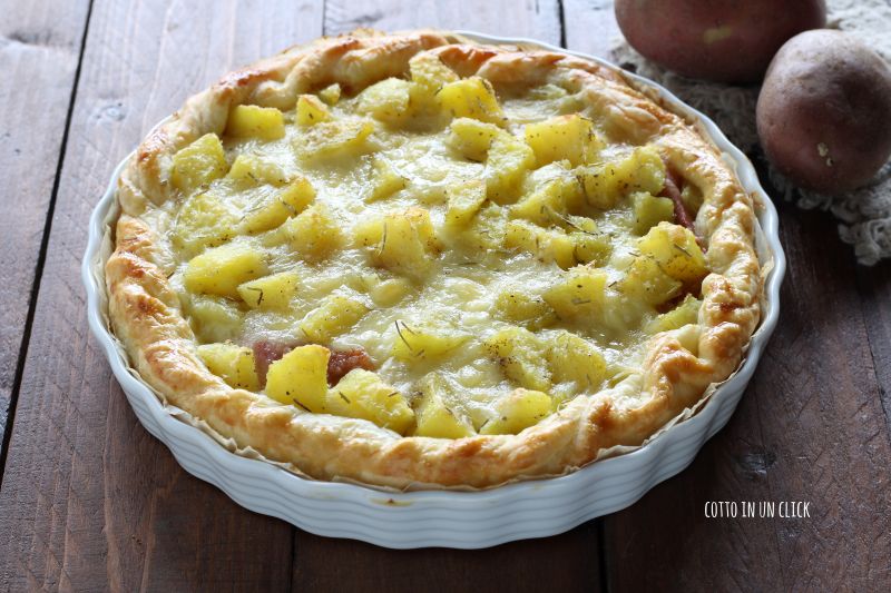 Herzhafte Torte mit Kartoffeln und Schinken