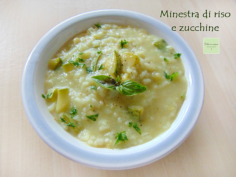 Reis- und Zucchinisuppe