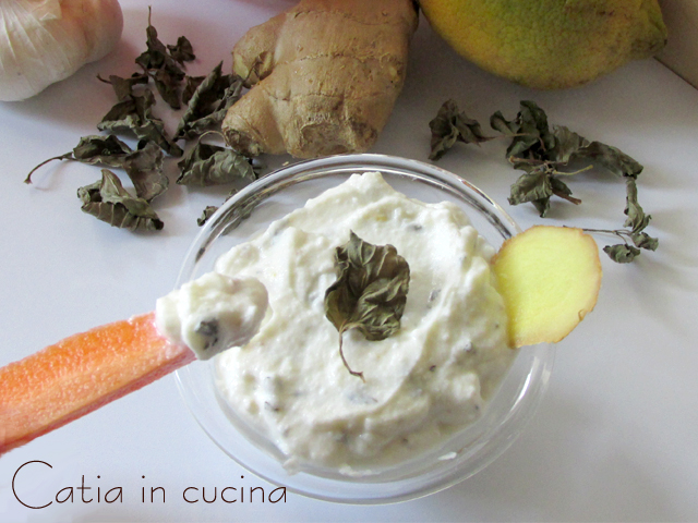 ricotta-sauce mit minze und ingwer