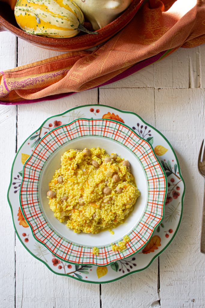 Risotto aus Hirse mit Kichererbsen und Karotten