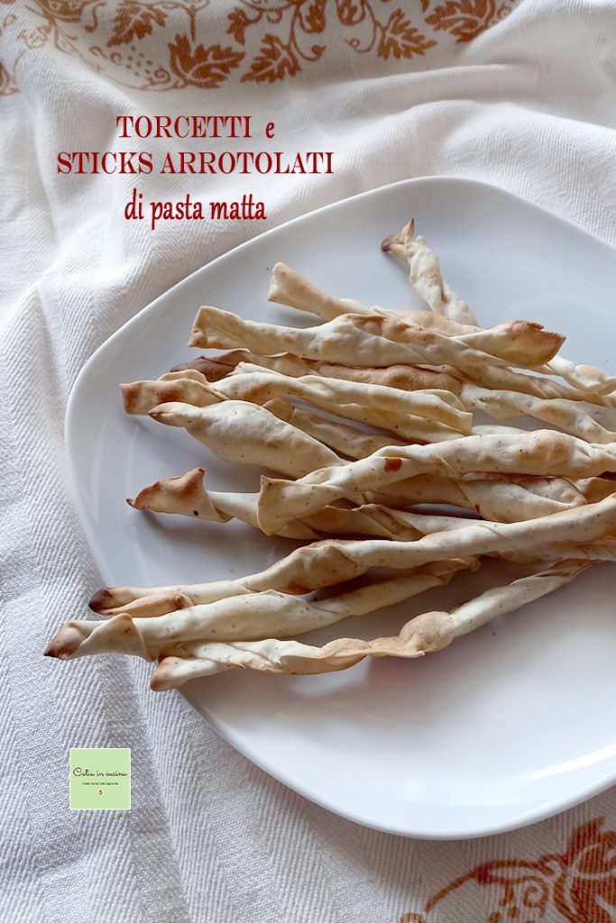 ritagli attorcigliati