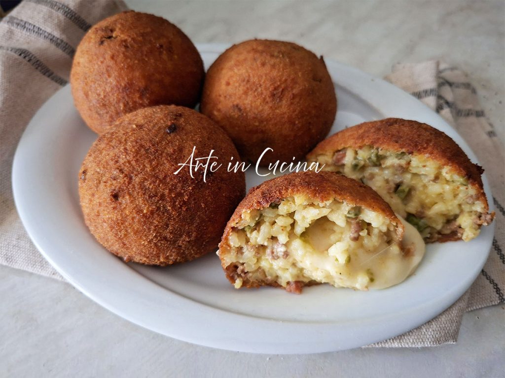 SIZILIANISCHE ARANCINI