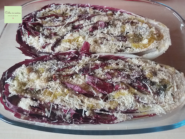 später Radicchio mit Semmelbrösel