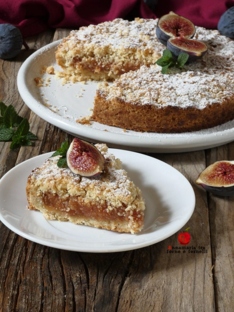Streuselkuchen mit Feigenfüllung