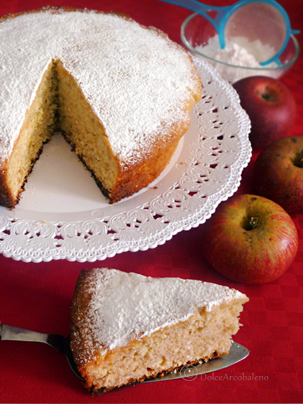 Weicher und schneller Annurca-Apfelkuchen von Dolcearcobaleno