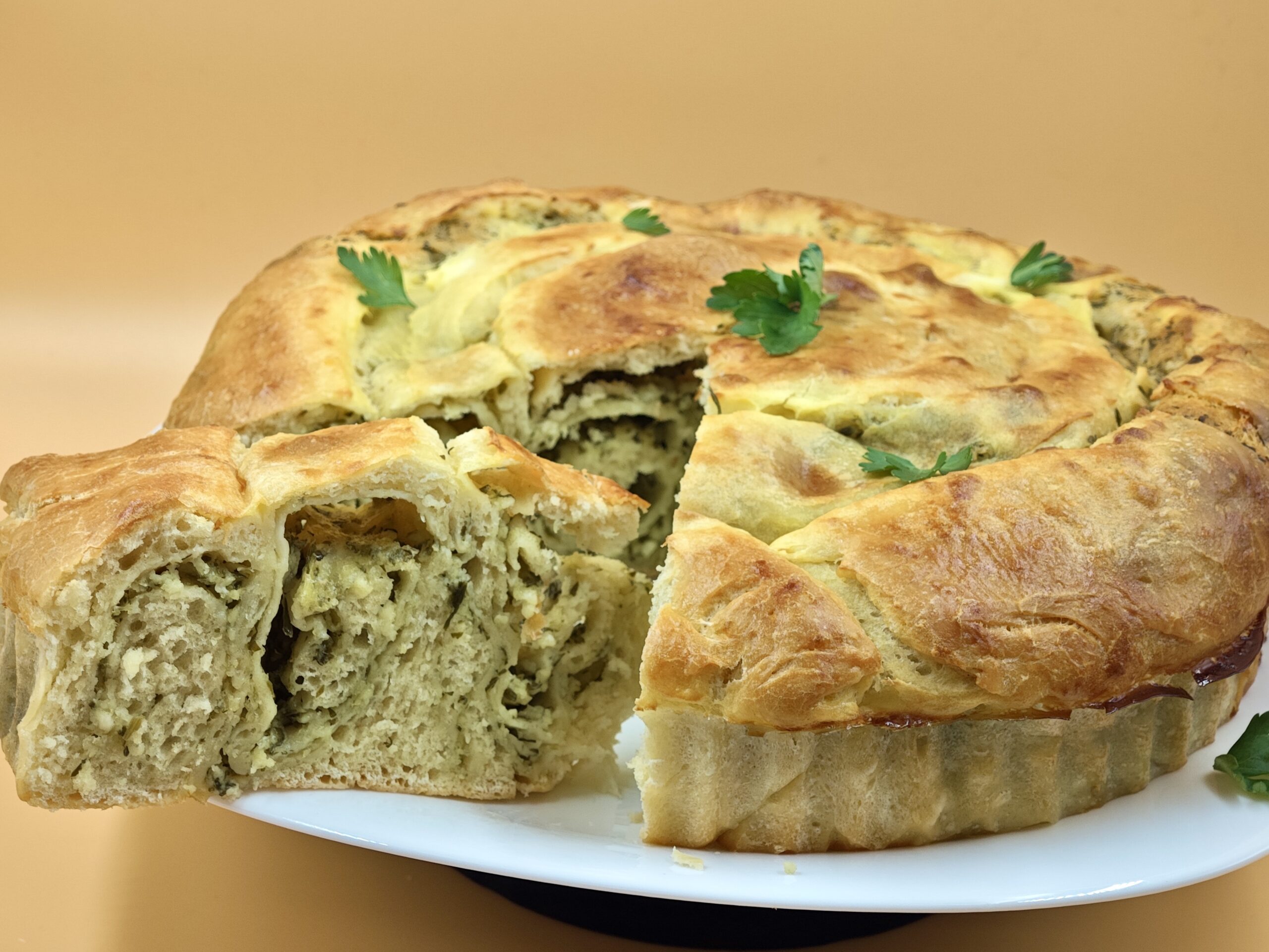 Salzige Brioche-Schnecke mit Ricotta: weich und lecker