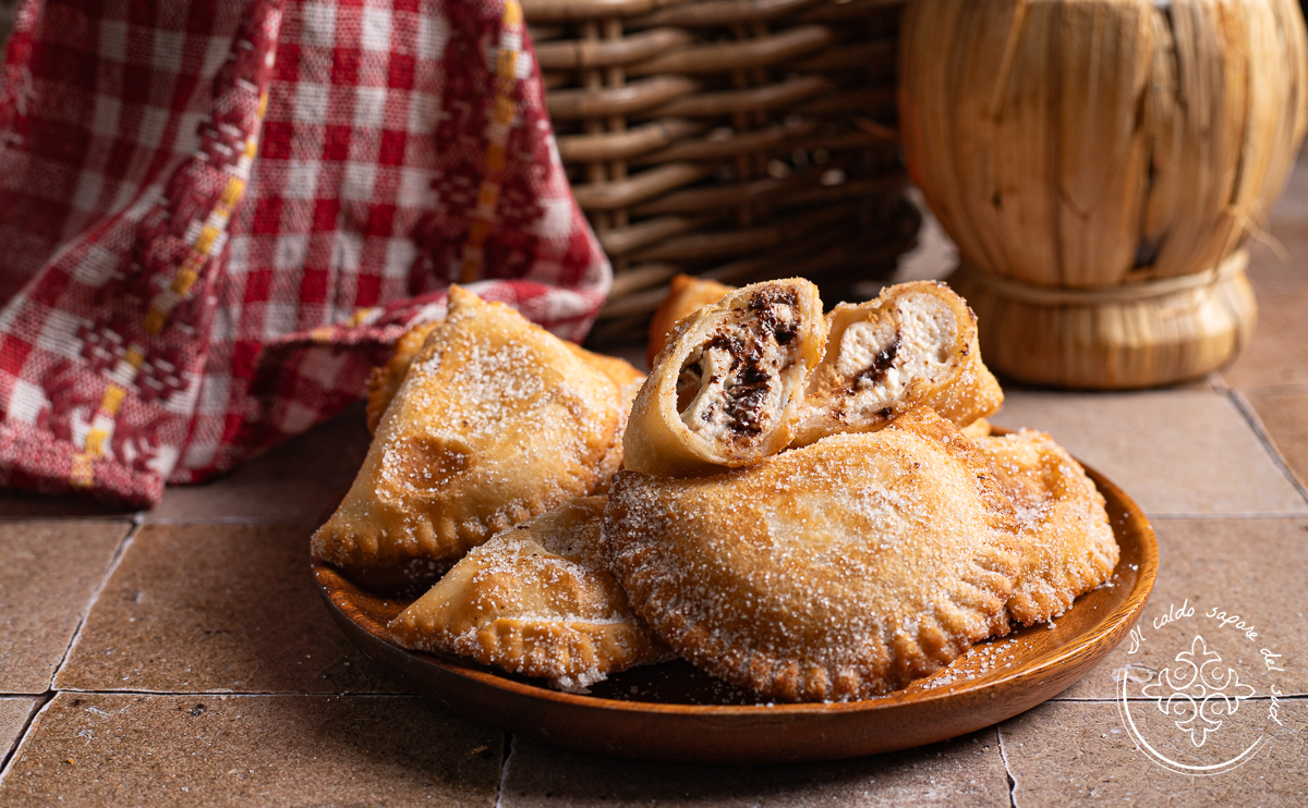 Frittierte Ricotta-Cassatelle