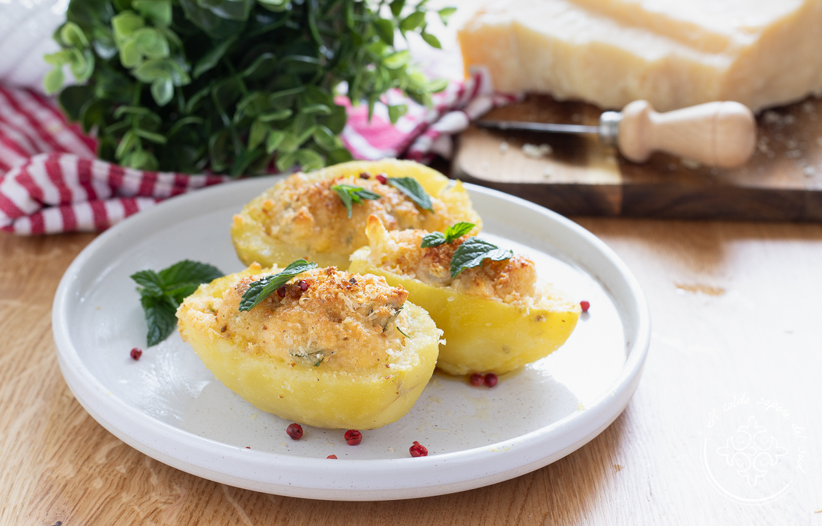 Kartoffel-Boote mit Käse