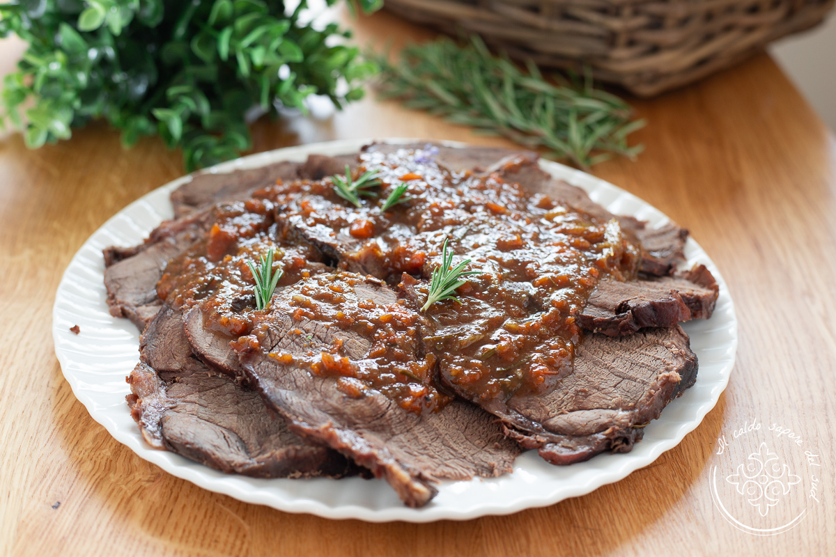 Geschmortes Rindfleisch in Rotwein