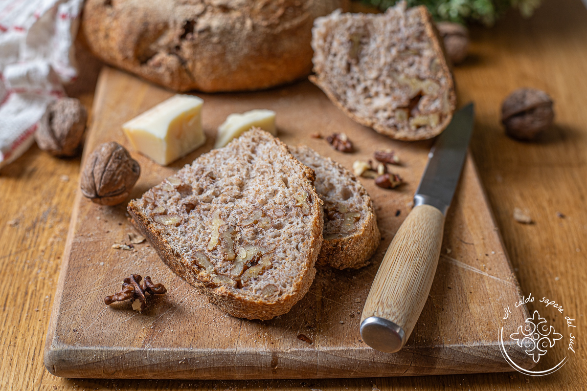 Vollkornbrot mit Walnüssen