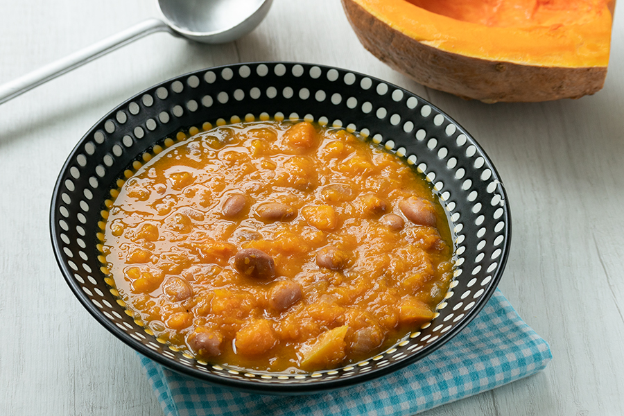 Kürbis- und Bohnensuppe