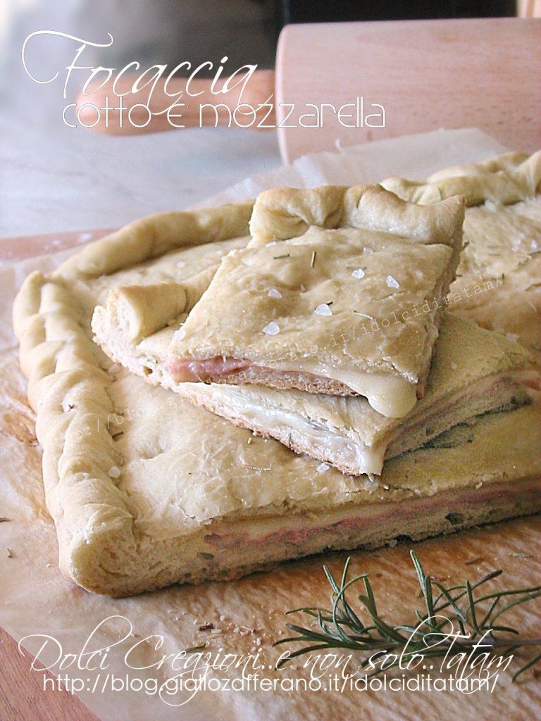 Focaccia mit Schinken und Mozzarella