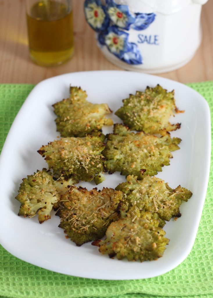 gebackener zerdrückter Romanesco