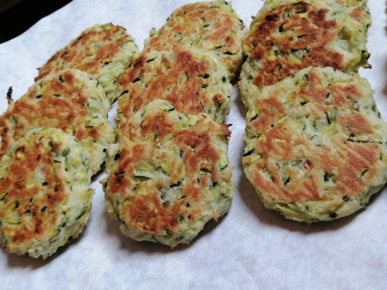 Zucchini-Ricotta-Bällchen