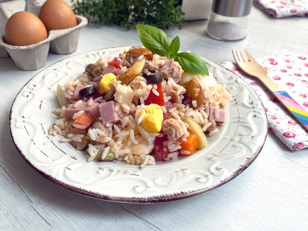 Klassischer Reissalat mit Condiriso
