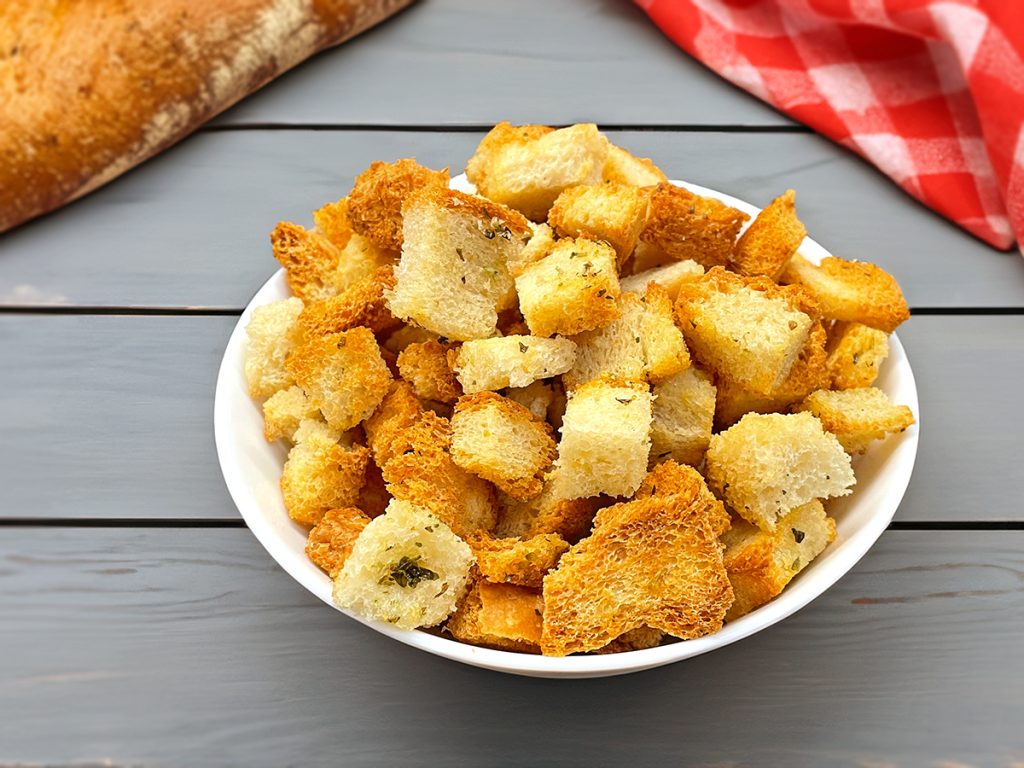 Brot-Crostini für Suppen