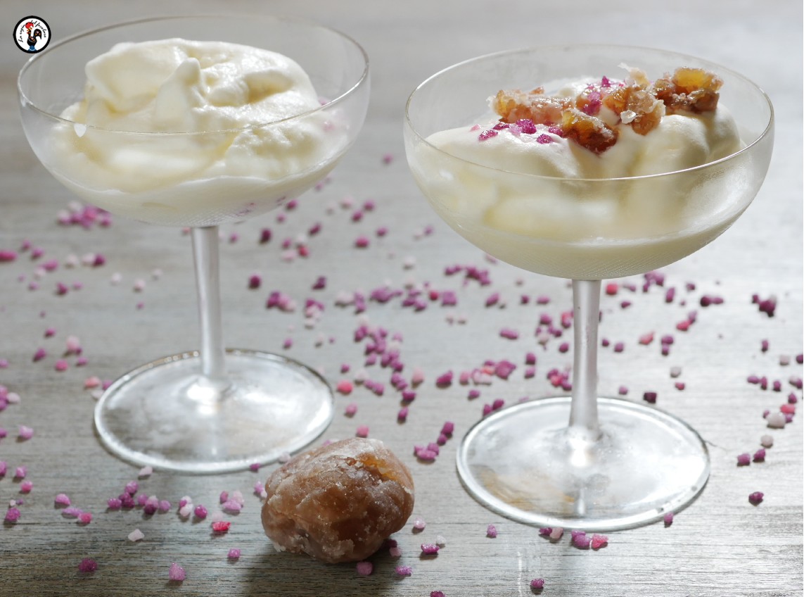 Milcheis mit Veilchen und Marrons Glacés