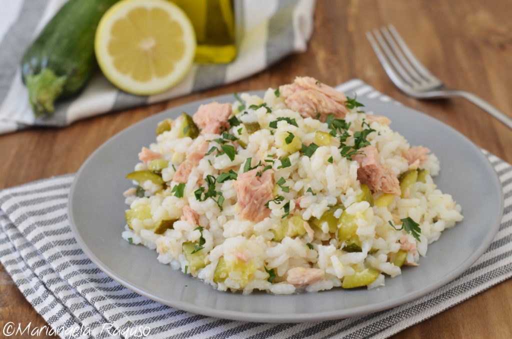 Reissalat mit Thunfisch und Zucchini