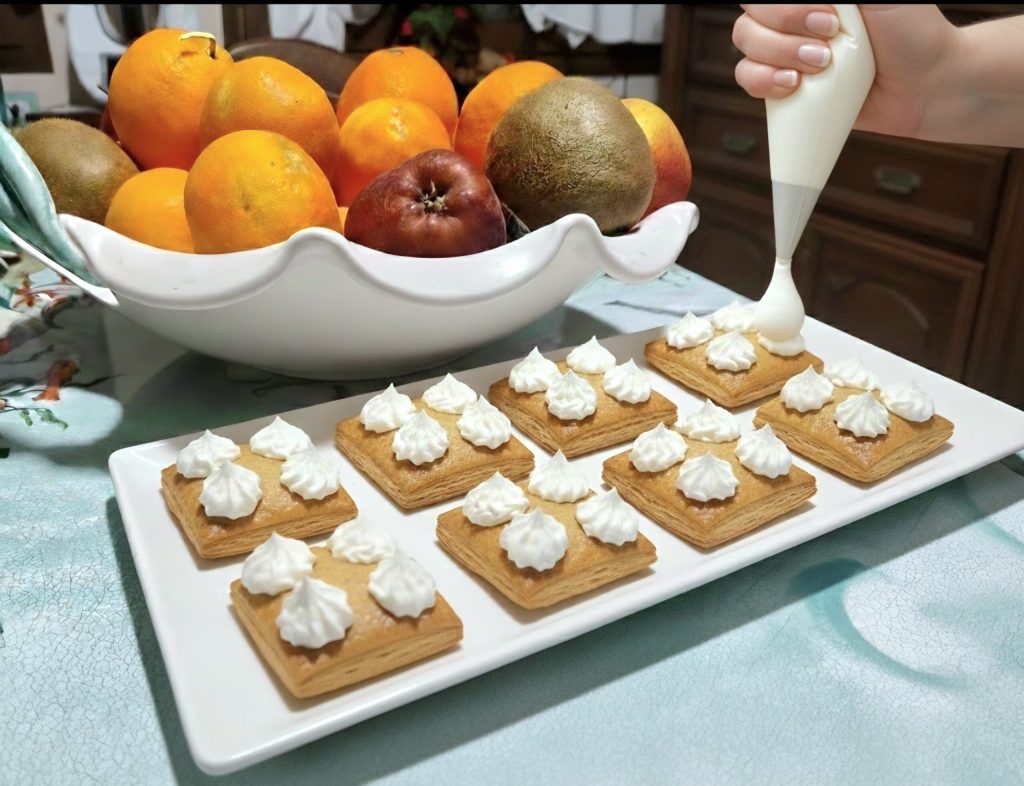 Der einfache und schnelle Blätterteigkuchen mit Diplomatcreme